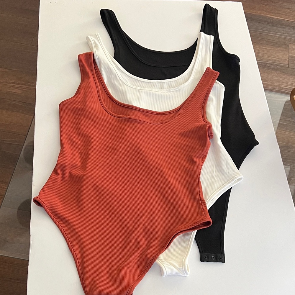 SHEIN Trio Bodysuit Set in Black, White, and Rust